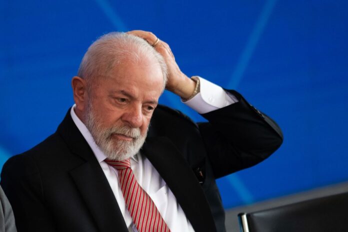 bancos-chamam-para-conversa-governador-que-pode-enfrentar-lula-em-2026