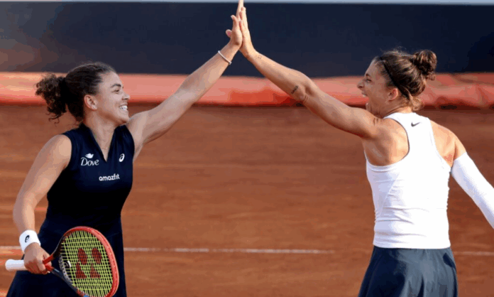 sara-errani-e-jasmine-paolini-sao-campeas-nas-duplas-femininas-em-roland-garros