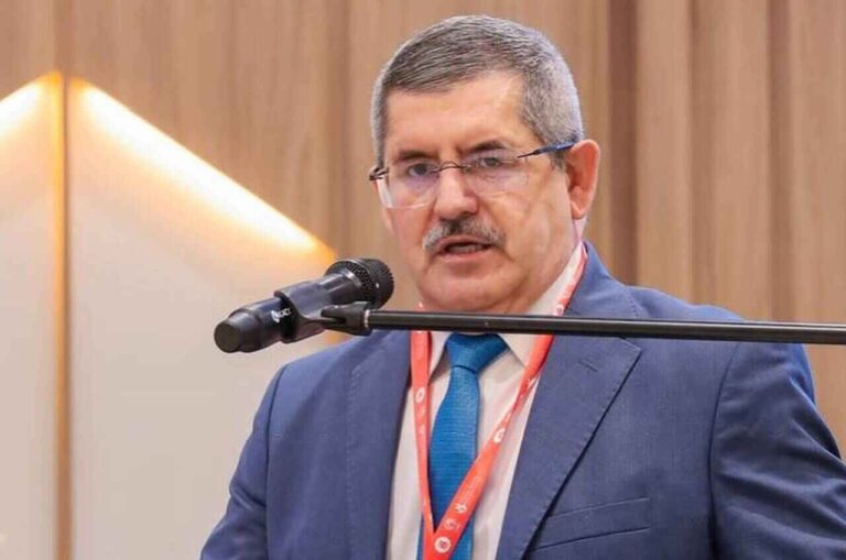 “diz-que-e-crente,-mas-vota-em-partido-pro-maconha”,-dispara-pastor