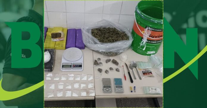 policia-apreende-drogas-e-balancas-de-precisao-apos-confronto-no-reconcavo-baiano