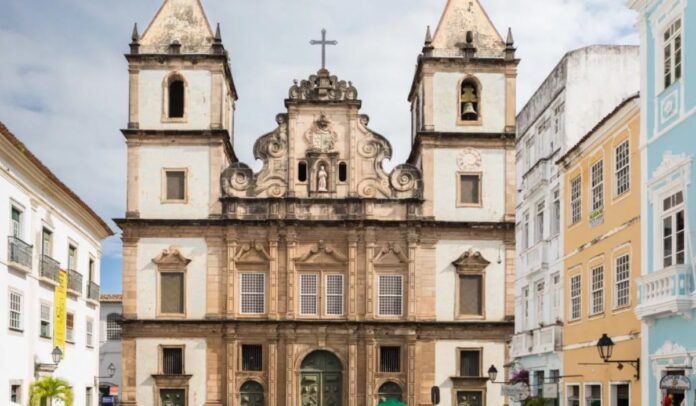 mpf-instaura-inquerito-para-apurar-risco-ao-patrimonio-historico-de-salvador-apos-desabamento-no-pelourinho