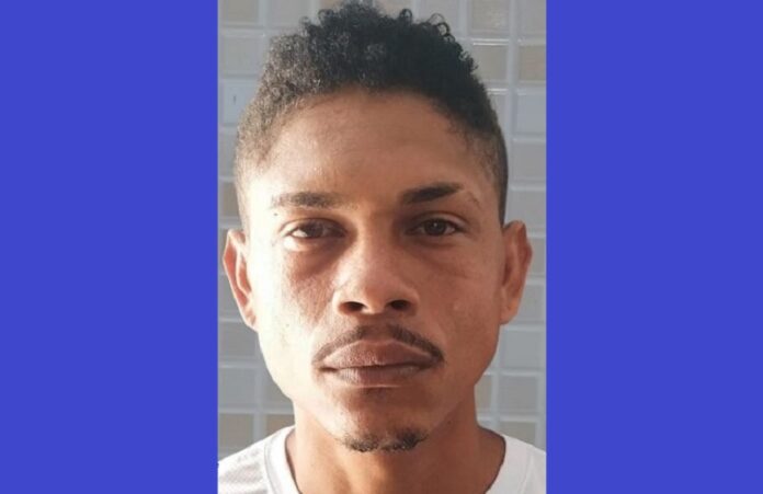 pm-cumpre-mandado-e-prende-em-itanhem,-acusado-de-homicidio-em-itamaraju