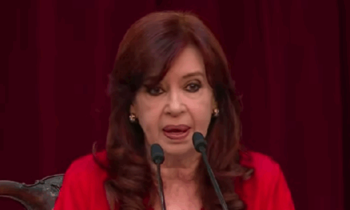 justica-da-argentina-mantem-condenacao-de-cristina-kirchner-e-ex-presidente-sera-presa-por-corrupcao