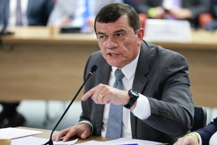 ex-ministro-paulo-sergio-pede-desculpas-a-moraes-e-nega-minuta-de-golpe
