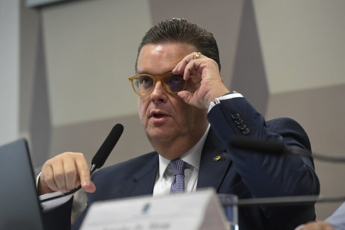 ressarcimento-a-aposentados-pode-chegar-no-maximo-a-r$-4-bi,-diz-wolney-queiroz
