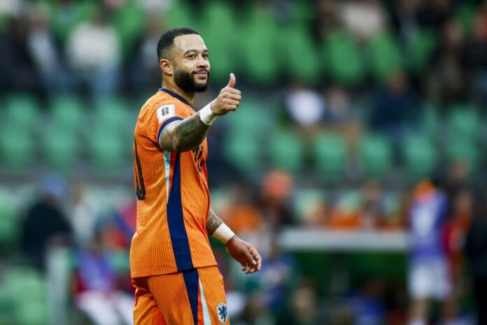 memphis-marca-dois-gols-e-iguala-van-persie-como-maior-artilheiro-da-historia-da-holanda-em-goleada-recheada