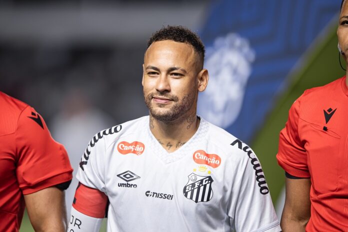 neymar-testa-negativo-para-covid-19-e-pode-retomar-atividades-com-o-santos