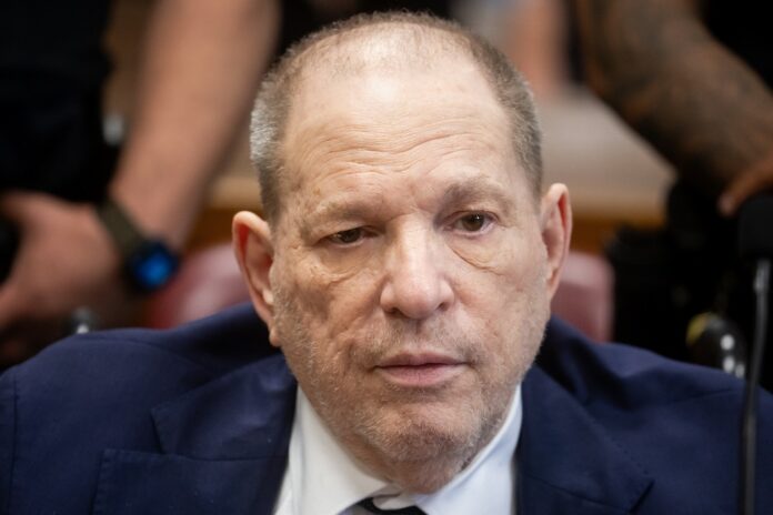 harvey-weinstein-e-considerado-culpado-por-uma-acusacao-de-agressao-sexual