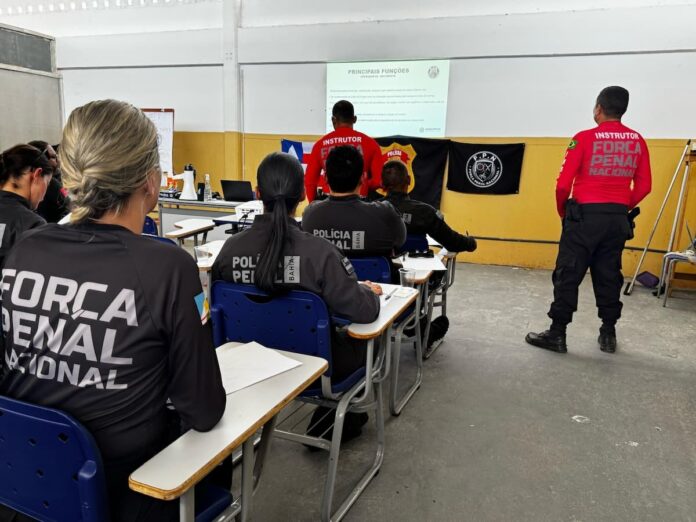 policiais-penais-da-bahia-iniciam-treinamentos-com-forca-penal-nacional