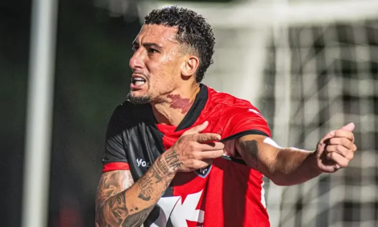 vitoria-x-cruzeiro:-veja-onde-assistir,-horario-e-possiveis-escalacoes