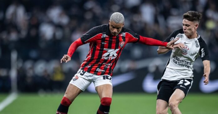 vitoria-acerta-venda-de-janderson-para-clube-turco