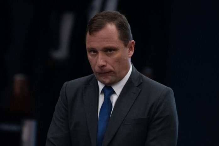 defesa-de-cid-nega-pedido-de-passaporte-e-garante-que-delacao-e-solida