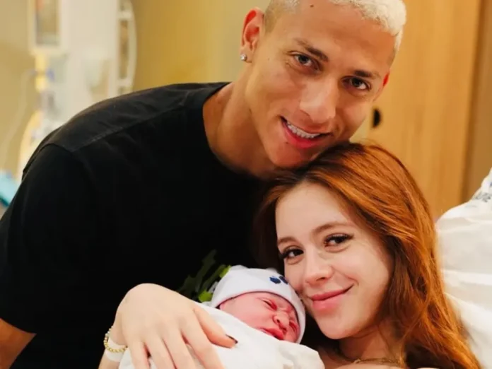 nasce-primeiro-filho-do-atacante-richarlison-no-parana