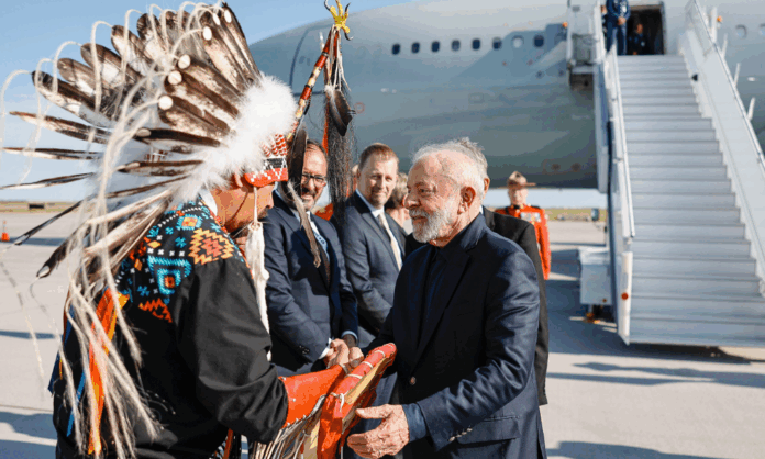 ao-desembarcar-no-canada-para-o-g7,-lula-expressa-preocupacao-com-conflito-entre-israel-e-ira
