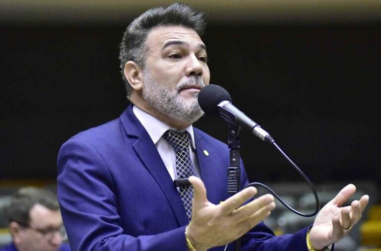 evangelicos-querem-marco-feliciano-no-senado:-veja-o-que-diz-a-pesquisa