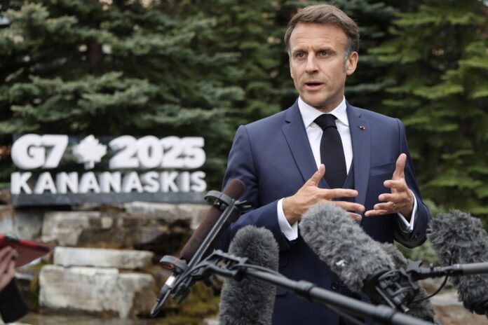 macron-diz-que-tentativa-de-mudanca-de-regime-no-ira-gerara-‘caos’