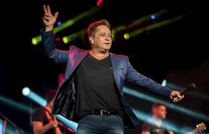 leonardo-tera-segundo-maior-cache-do-sao-joao-da-bahia-em-salvador;-artista-foi-criticado-na-web-por-show-em-campina-grande