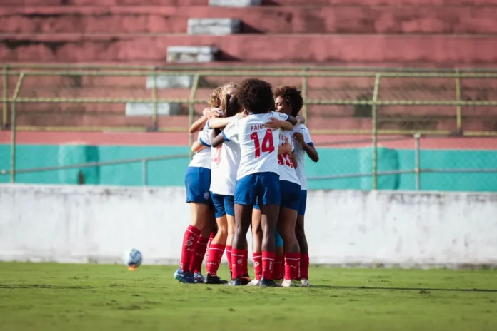 bahia-fecha-1a-fase-com-empate-e-encara-o-atual-campeao-no-brasileirao