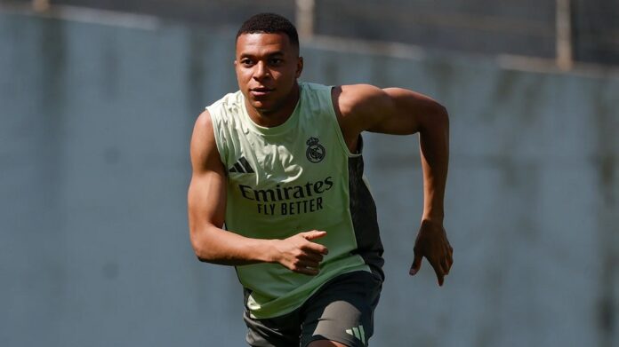 mbappe-e-hospitalizado-com-gastroenterite-e-vira-duvida-para-jogo-contra-o-pachuca