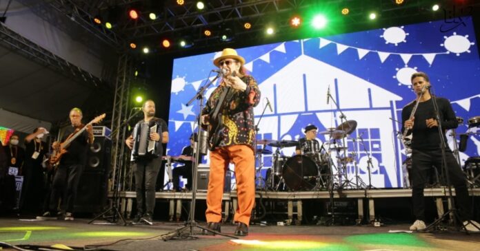geraldo-azevedo-destaca-momento-no-pelourinho-como-especial-da-carreira-e-elogia-nova-geracao-da-musica-baiana