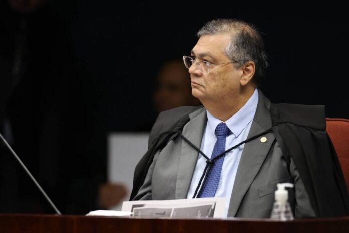 lideres-da-camara-relatam-a-rui-e-gleisi-suspeita-de-“jogo-casado”-de-governo-e-dino-sobre-emendas-parlamentares