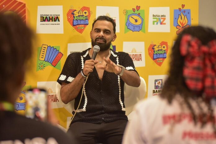 pirilampo-celebra-show-marcante-e-a-volta-dos-classicos-do-forro-em-parque-de-exposicoes-de-salvador