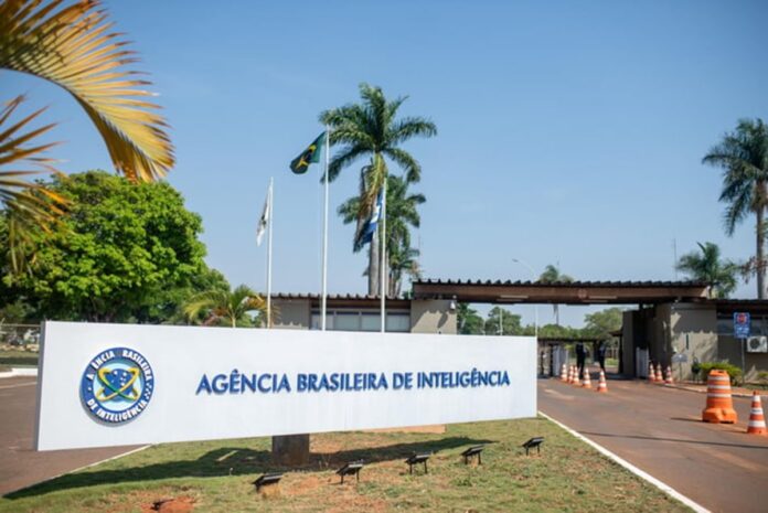 especialista-em-china-foi-alvo-de-bolsonarista-apos-ser-monitorado-pela-abin