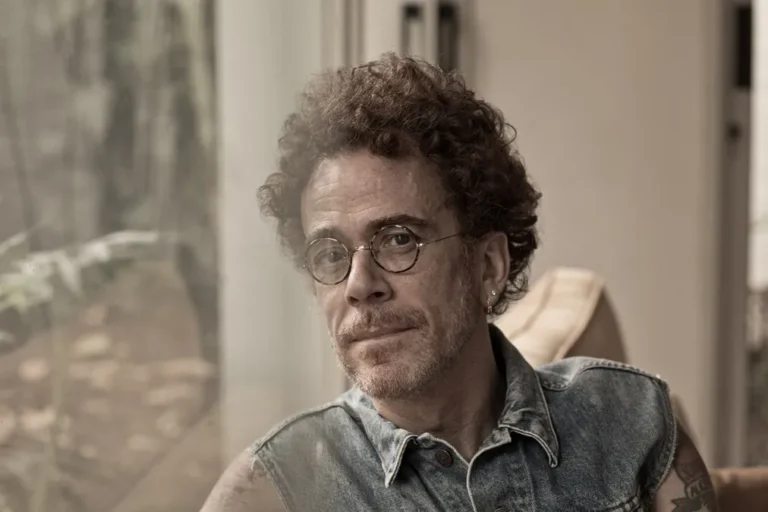 nando-reis-surpreende-e-faz-revelacao-sobre-luta-contra-alcoolismo