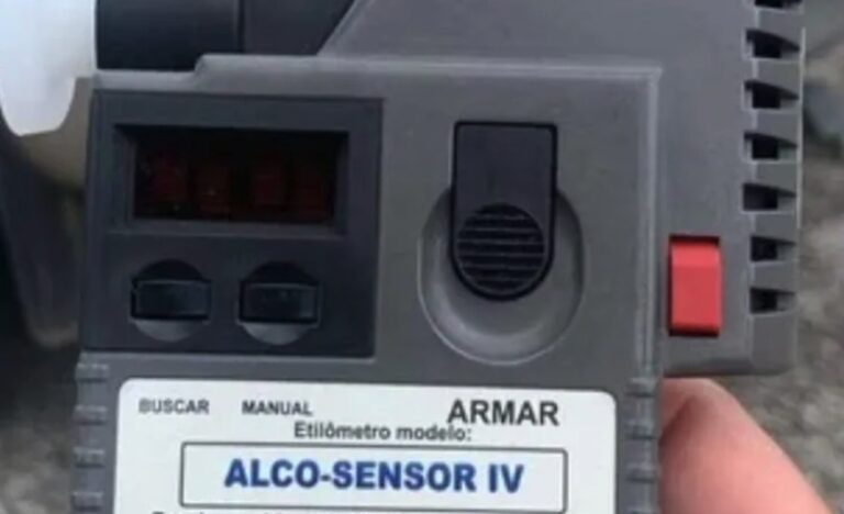 motorista-e-autuado-por-recusar-teste-do-bafometro-durante-operacao-sao-joao-na-ba-262,-em-brumado
