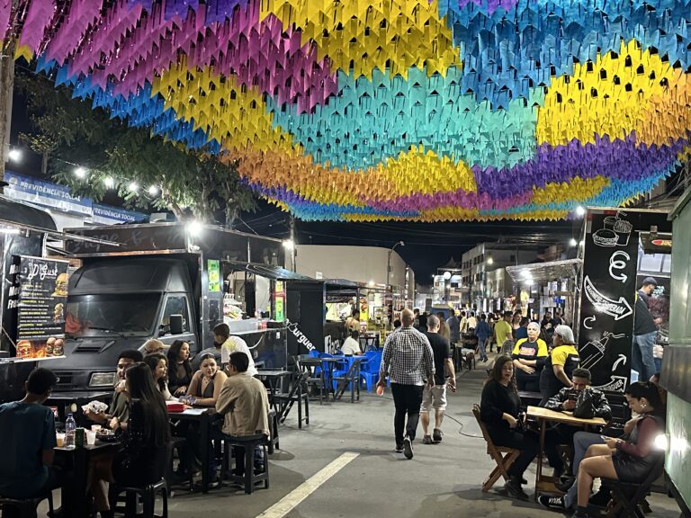 prefeitura-inaugura-2°-praca-de-alimentacao-no-sao-joao-de-jequie