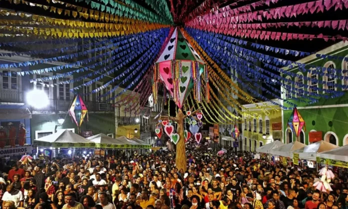sao-joao-no-pelourinho-2025:-veja-atracoes-deste-domingo-(22)