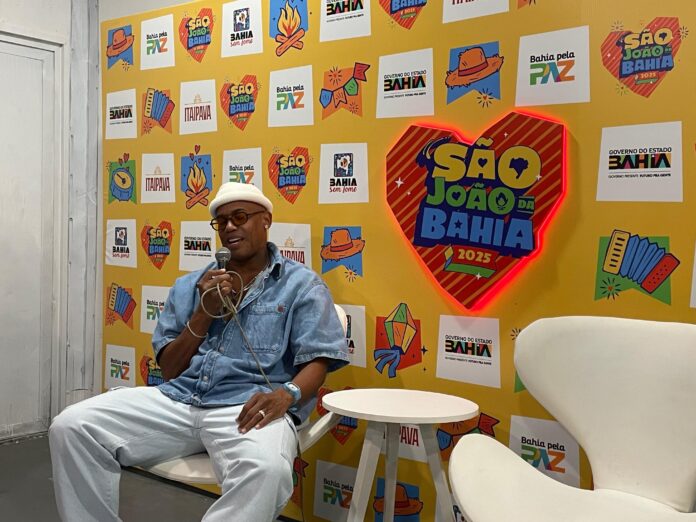 ultima-atracao-da-noite-no-parque-de-exposicoes-de-salvador,-pagod’art-celebra-raizes-no-samba-junino