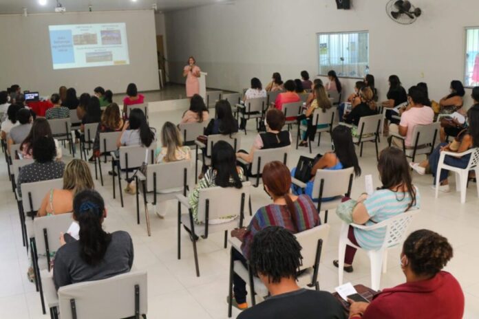 processo-seletivo-para-diretores-e-vice-diretores-da-rede-municipal-encerra-na-terca-(24);-saiba-como-se-inscrever