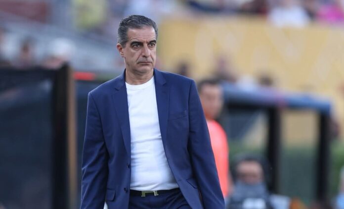 sub-17-do-bahia-e-goleado-pelo-athletico-na-despedida-de-leo-mendes