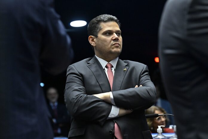 senado-segue-a-camara,-derruba-aumento-do-iof-e-impoe-nova-derrota-ao-governo-lula