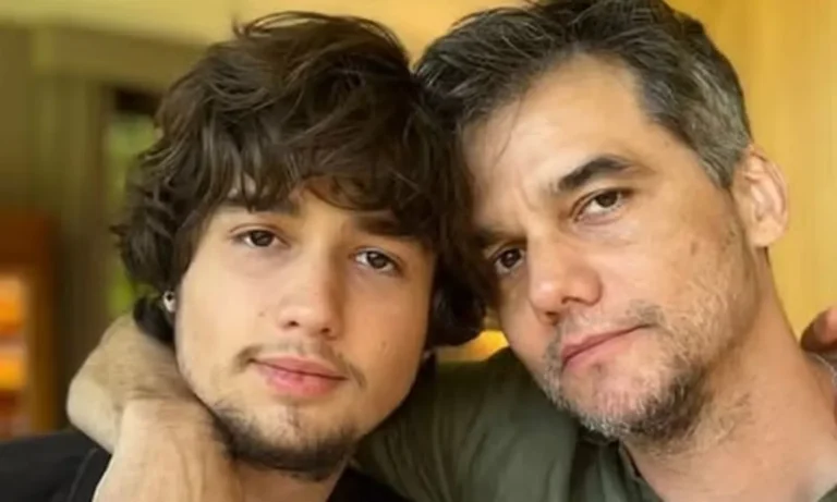 wagner-moura-faz-rara-aparicao-com-filho-e-semelhanca-impressiona-web