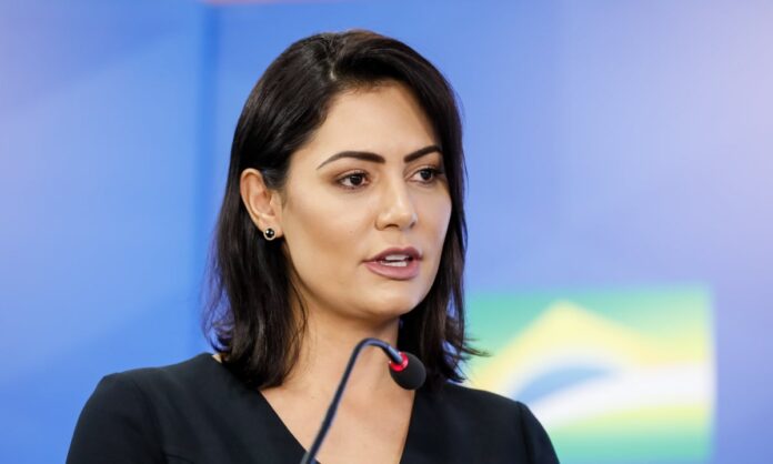 chamada-de-prostituta,-michelle-bolsonaro-aciona-justica