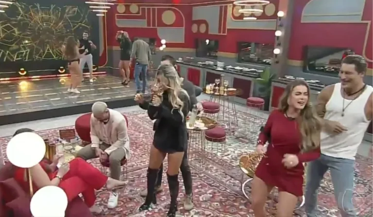 power-couple-2025:-eike-se-altera-na-festa-e-adriana-defende-marido