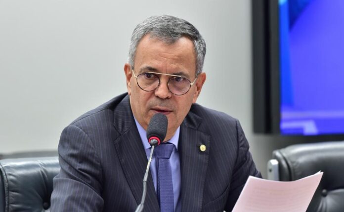 stf-autoriza-quebra-de-sigilo-telefonico-de-felix-mendonca-jr.-em-nova-fase-da-operacao-overclean