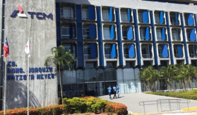 vereador-jo-baixinho-denuncia-ex-prefeito-de-itaberaba-por-suposto-esquema-milionario-na-compra-de-pneus