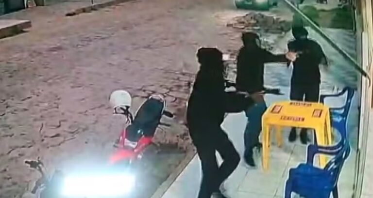 policia-prende-suspeito-de-envolvimento-em-ataque-a-bar-em-xique-xique;-2-pessoas-morreram-e-4-ficaram-feridas