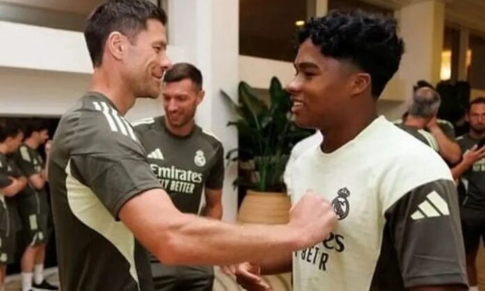 endrick-se-junta-ao-elenco-do-real-madrid-nos-eua