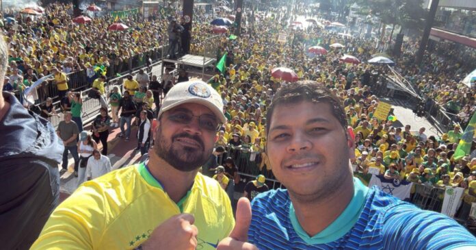 deputados-baianos-se-juntam-a-jair-bolsonaro-em-ato-na-av.-paulista
