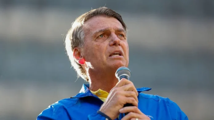 bolsonaro-chama-lula-de-ladrao-e-dispara:-“jamais-passaria-a-faixa”