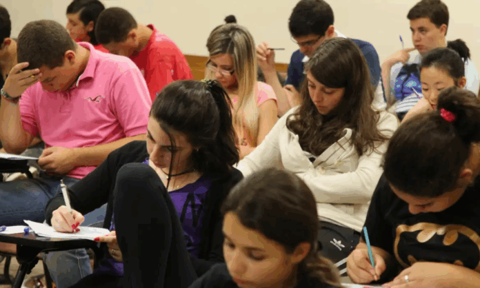 mulheres-terao-pelo-menos-metade-das-vagas-na-segunda-fase-do-cnu-2025