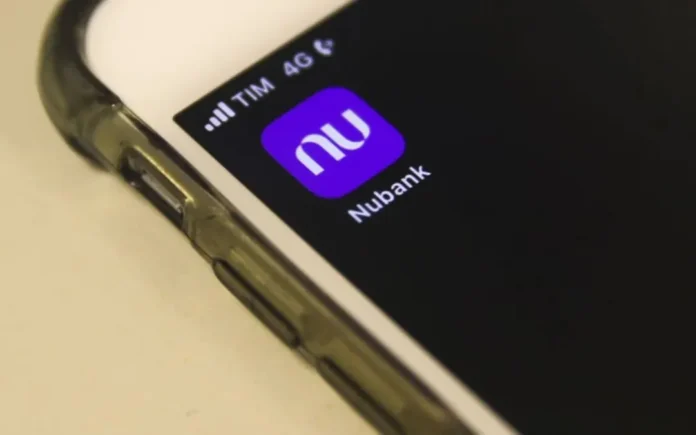 nubank-e-detonada-por-deixar-milhoes-de-pessoas-sem-acesso-ao-salario