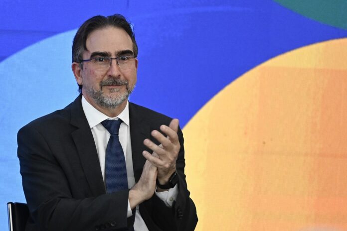 projeto-sobre-aliquotas-do-imposto-seletivo-sera-enviado-ao-congresso,-informa-bernard-appy