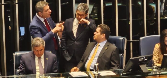 governo-evita-nova-derrota-no-senado-e-aprova-mp-que-amplia-destinacao-de-recursos-do-fundo-social-do-pre-sal