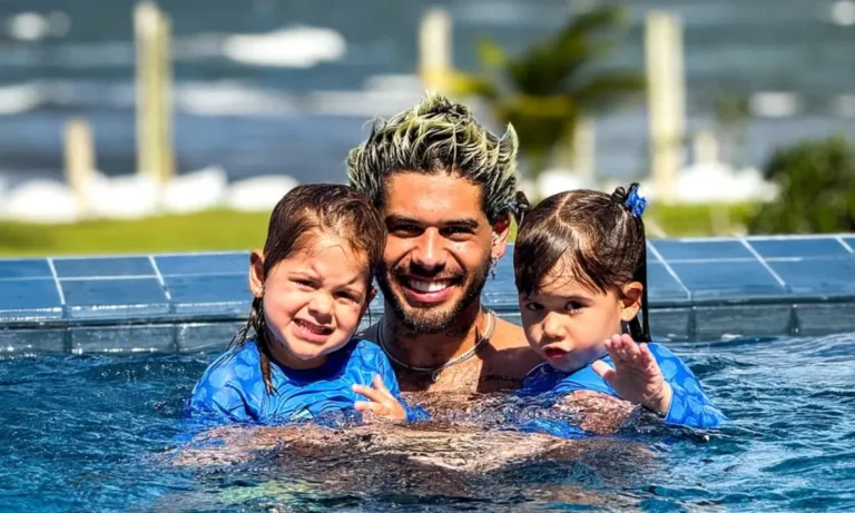 ze-felipe-curte-momento-com-os-filhos-e-manda-recado-na-web