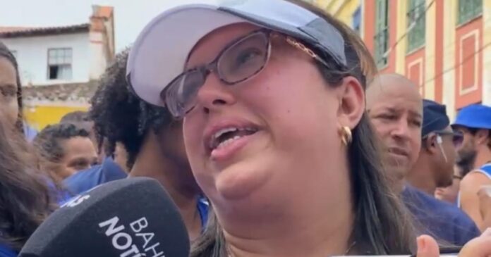 ana-paula-fala-sobre-possibilidade-de-sair-do-pdt-caso-a-sigla-se-mantenha-afastada-de-neto:-“terei-que-sair”